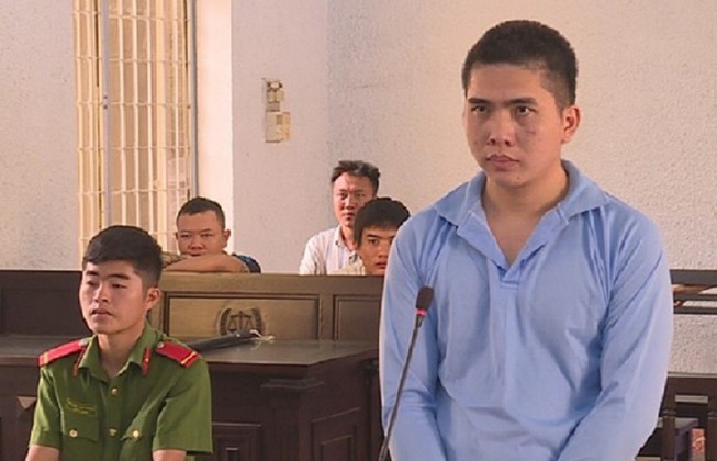 Đánh người chấn thương sọ não: 16 năm tù