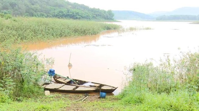 Ba nam học sinh lớp 9 tại Bình Phước đuối nước thương tâm