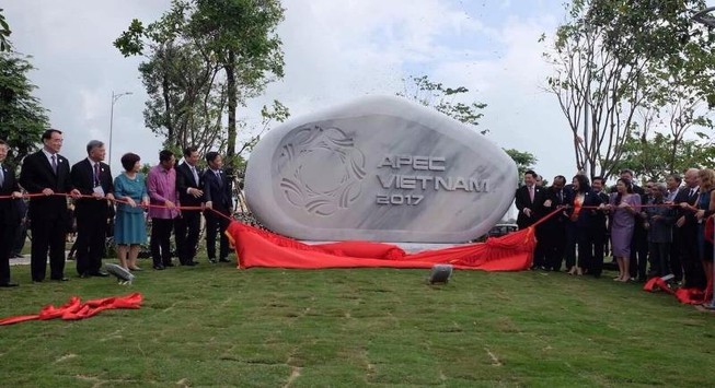 Khai trương Công viên tượng APEC tại Đà Nẵng