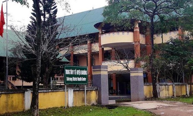 Cho mấy chục bệnh nhân dùng sinh phẩm đã hết hạn