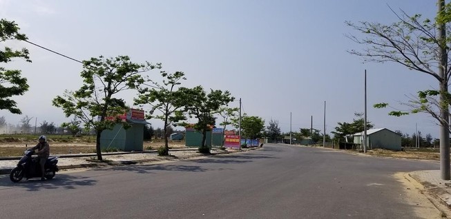'Tối hậu thư' về các ki-ốt bất động sản trái phép ở Quảng Nam