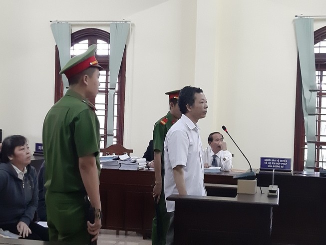 Chưa thể kết tội, tòa cho một giám đốc tại ngoại