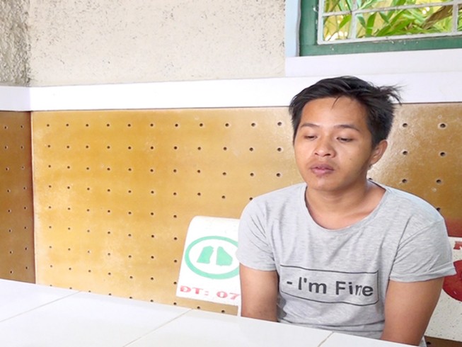 Đâm trung úy công an nhập viện vì sợ đưa đi cai nghiện