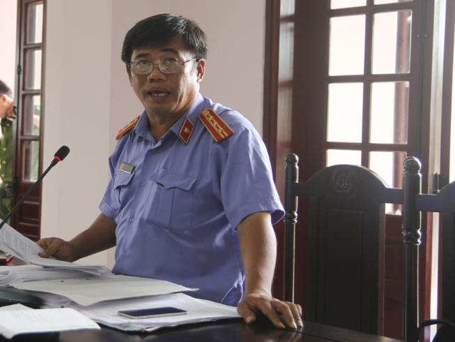 Đề nghị hủy một phần án sơ thẩm vụ 'cướp xuyên không'