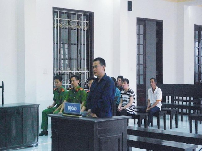Đòi rút vốn hùn nuôi gà, người chết kẻ ngồi tù