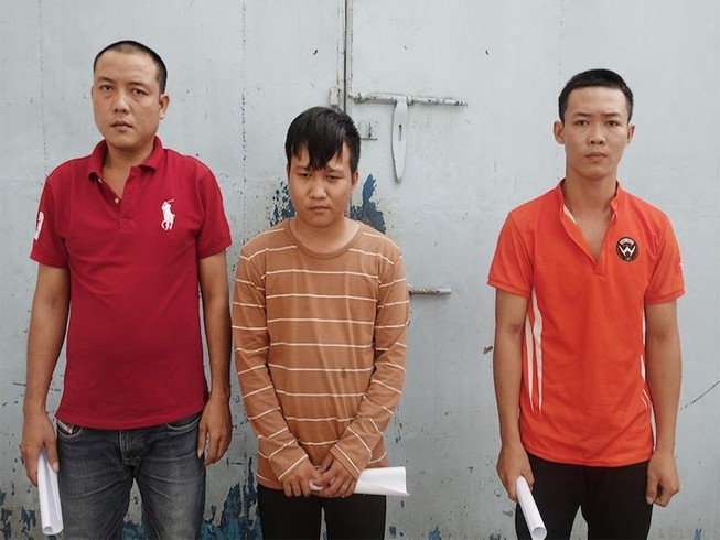 'Xưởng' in tiền giả trong tiệm sửa xe ở An Giang