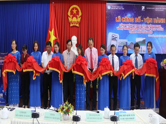 Châu Đốc vận hành cổng thông tin du lịch thông minh