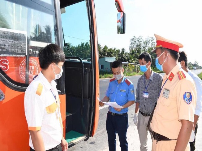 Trà Vinh: Lập 4 chốt kiểm tra y tế phòng ngừa dịch COVID-19