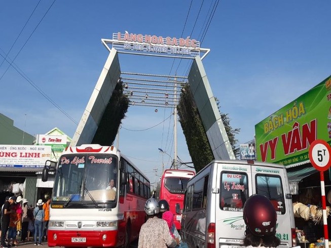 Đồng Tháp liệt kê các dịch vụ tiếp tục tạm dừng hoạt động