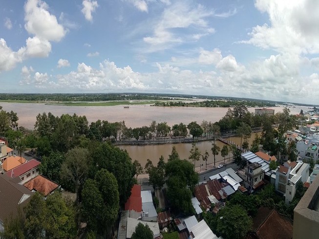 Đề nghị công nhận TP Long Xuyên mở rộng đạt đô thị loại I