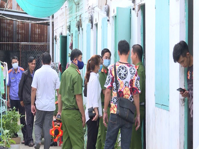 Sát hại người yêu rồi tự tử bất thành