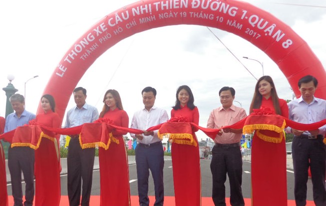 Chính thức thông xe cầu Nhị Thiên Đường 1 mới