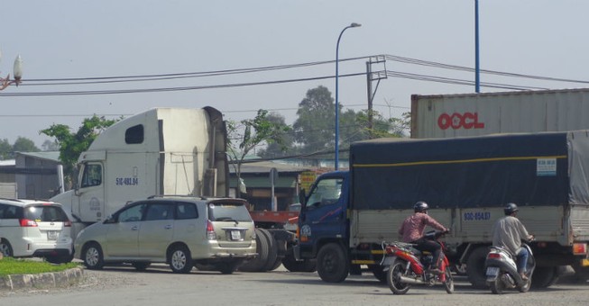 Khởi động lại 3 dự án đường bộ, đường sông quan trọng