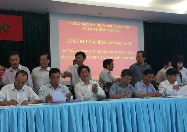 Chuyển chủ đầu tư nhưng không để ách tắc dự án cầu đường
