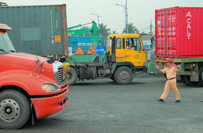 Tháng 4, TP.HCM tập trung giảm ùn tắc tại 7 điểm 'nóng'