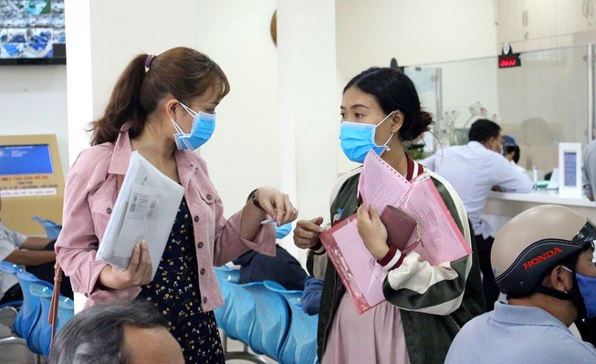 Bình Tân lập 130 tổ giám sát 1.029 người về từ vùng dịch