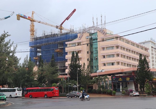 Xử phạt DIC Corp gần 1 tỉ vì xây không giấy phép, vượt 6 tầng