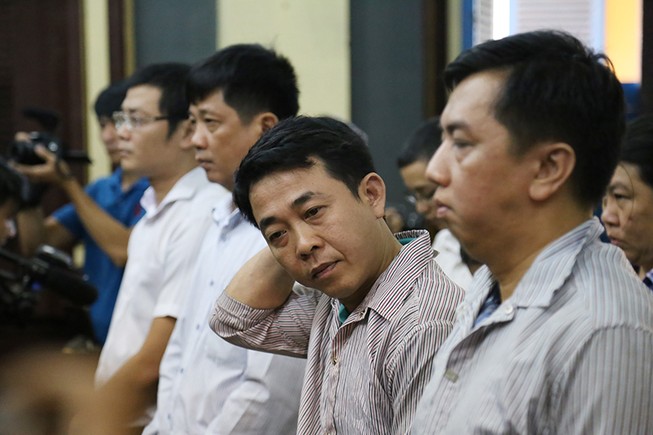 Phút bình thản và thắt tim của Nguyễn Minh Hùng