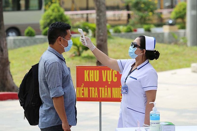 Cận cảnh 9 bước xử lý để cách ly người trở về từ vùng dịch
