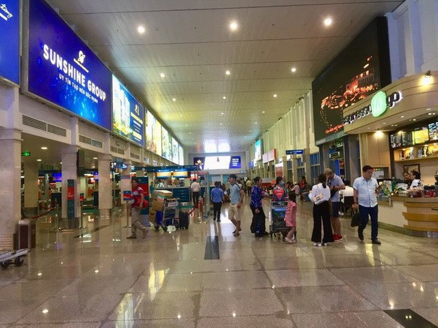 Sân bay Tân Sơn Nhất ngừng phát thanh thông tin chuyến bay