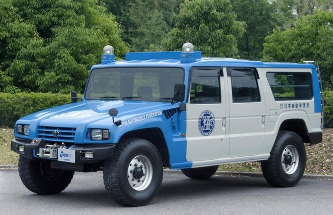 Xe quân sự ‘cực ngầu’ hiếm gặp của Toyota