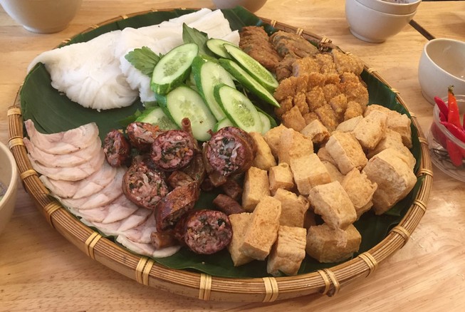 Muốn giảm cân nên ăn ít chất béo hay ít tinh bột?