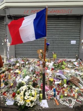 Lạnh gáy với tin nhắn cuối cùng của kẻ khủng bố Paris