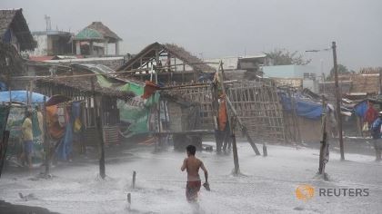 Chín người thiệt mạng, năm người mất tích trong siêu bão Melor