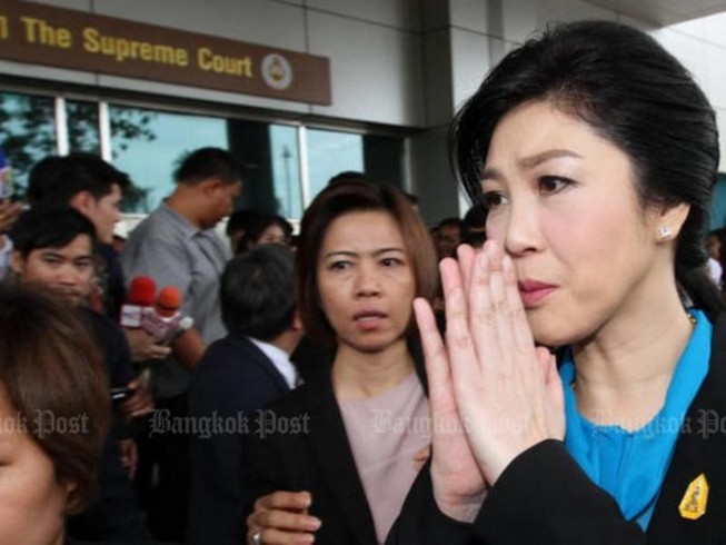 Cựu Thủ tướng Yingluck đến tòa án Thái Lan