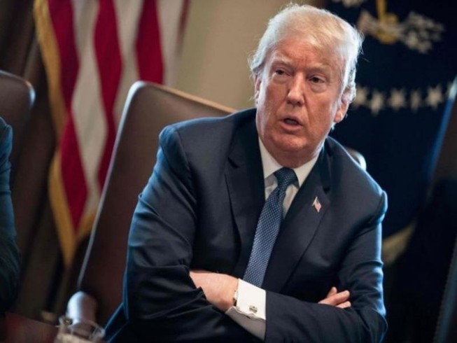 Ông Trump sẽ quyết định đáp trả Syria trong 48 giờ nữa