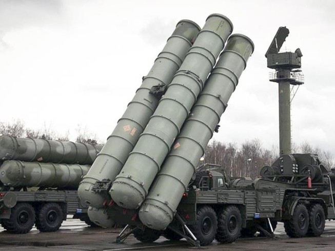 Trung Quốc sắp bắn thử tên lửa S-400 mới được Nga đền bù