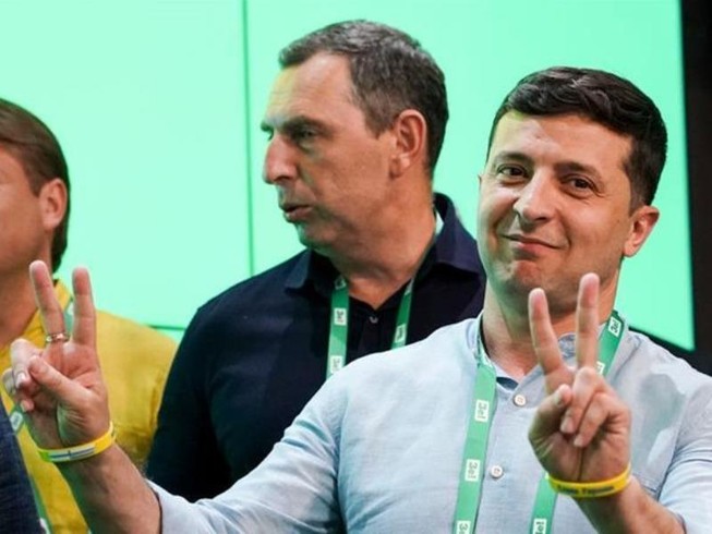 Đảng ông Zelenskiy thắng lớn trong bầu cử quốc hội Ukraine