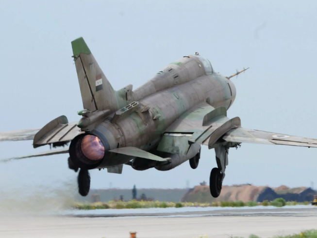 Tiêm kích Su-22 của Syria.
