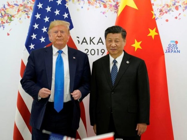 Tổng thống Mỹ Donald Trump (trái) và Chủ tịch Trung Quốc Tập Cận Bình tại một cuộc họp song phương bên lề Hội nghị thượng đỉnh G20 ở Nhật Bản tháng 6-2019. Ảnh: REUTERS