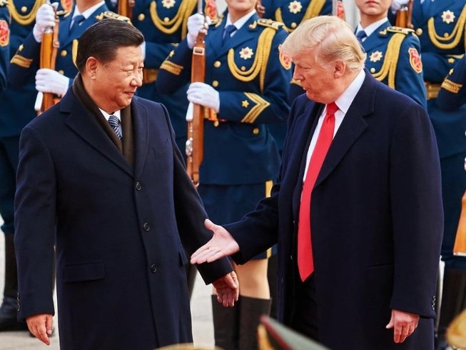 Chủ tịch Trung Quốc Tập Cận Bình (trái) và người đồng cấp Mỹ Donald Trump tại Bắc Kinh năm 2017.