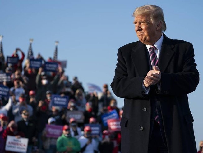 Ông Trump: Mỹ có siêu tên lửa khiến Nga-Trung phải ghen tị