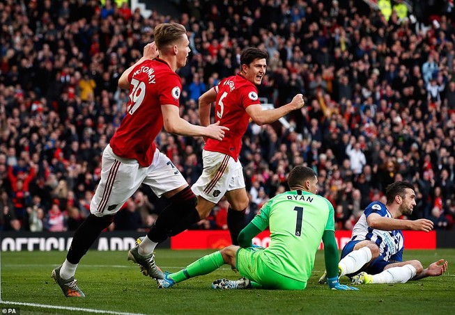 Thi đấu thăng hoa, Man. United thắng dễ Brighton trên sân nhà