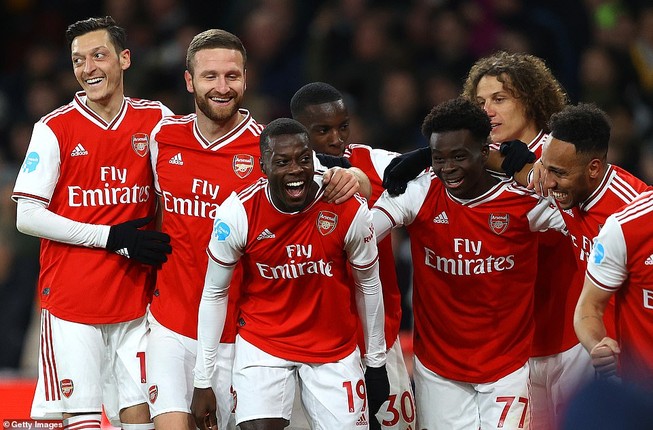 Hàng công bùng nổ, Arsenal 'hủy diệt' Newcastle tại Emirates