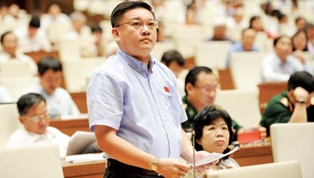 Cần loại bỏ bằng được công chức nhũng nhiễu