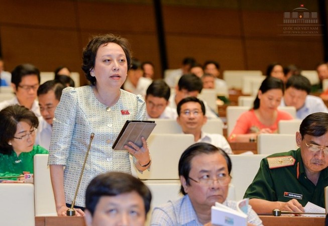 'Cái gì đụng chạm bộ trưởng Y tế, phản ứng rất nhanh!'