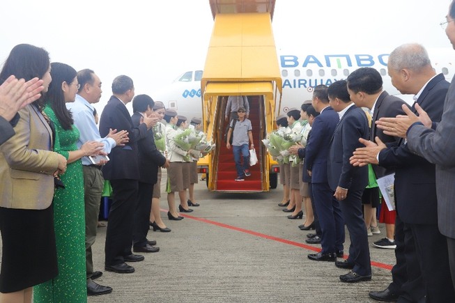 Khai trương đường bay 149.000 đồng Hà Nội, TP.HCM - Vinh