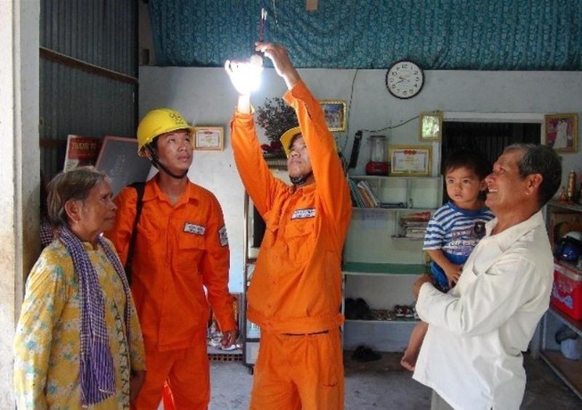 Khung giá bán buôn điện năm 2019 tăng