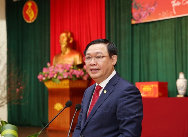 Phó Thủ tướng nêu lý do đến chúc tết ngành tài chính 
