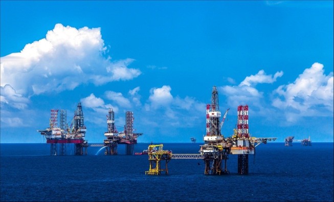 Giá dầu lao dốc, PVN lên phương án ứng phó