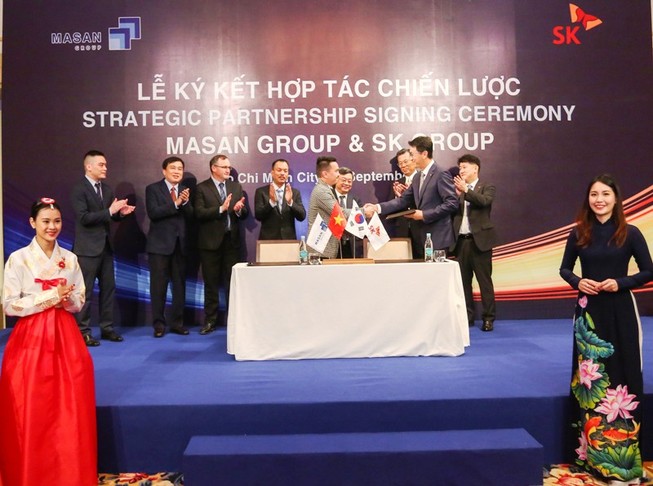 SK Group đầu tư 470 triệu USD mua cổ phiếu Masan Group