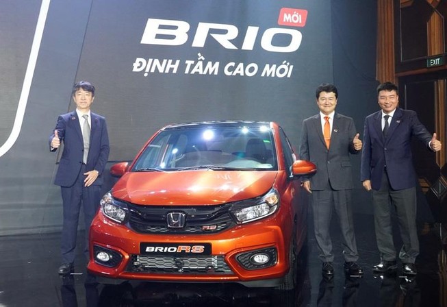 Honda Brio tân binh xe cỡ nhỏ: Đắt xắt ra miếng