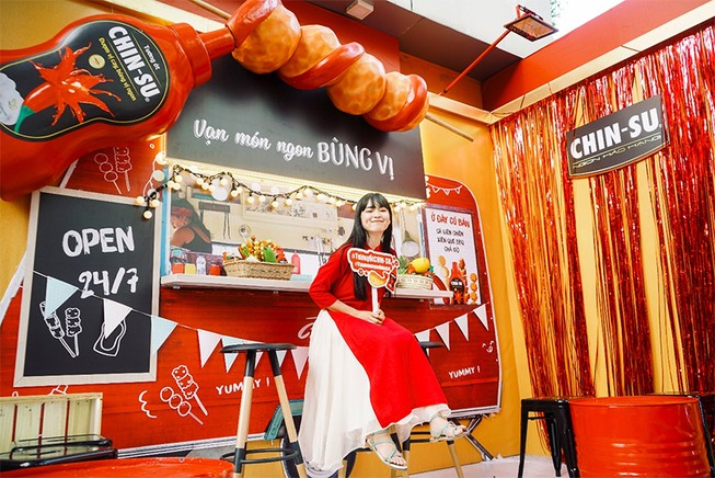 Ngắm ảnh hot girl Mắt Biếc check-in ở Góc Phố Xuân 2020