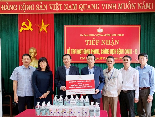 Toyota Việt Nam có TGĐ mới và đóng góp 10 tỉ đồng chống dịch