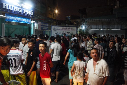 Bao vây trường tiểu học ở Sài Gòn tìm kẻ giết nghệ sĩ Đỗ Linh