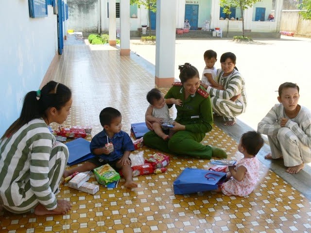 Đọc gì trên Báo Pháp luật TP.HCM số ra ngày 23-8-2015 ?